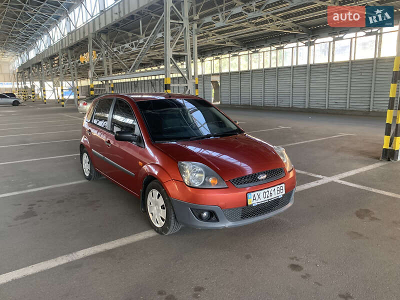 Хэтчбек Ford Fiesta 2007 в Харькове