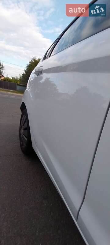 Хэтчбек Ford Fiesta 2013 в Гостомеле фото 19 Хэтчбек Ford Fiesta 2013 в Гостомеле