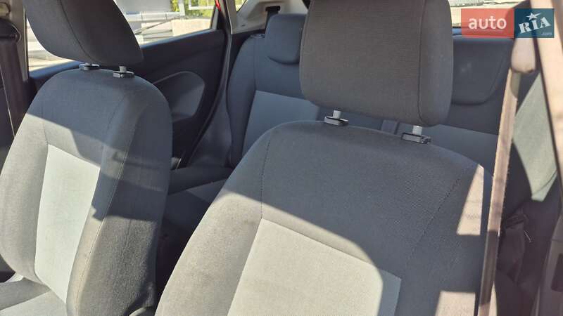 Хэтчбек Ford Fiesta 2010 в Киеве