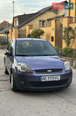 Хетчбек Ford Fiesta 2007 в Дніпрі