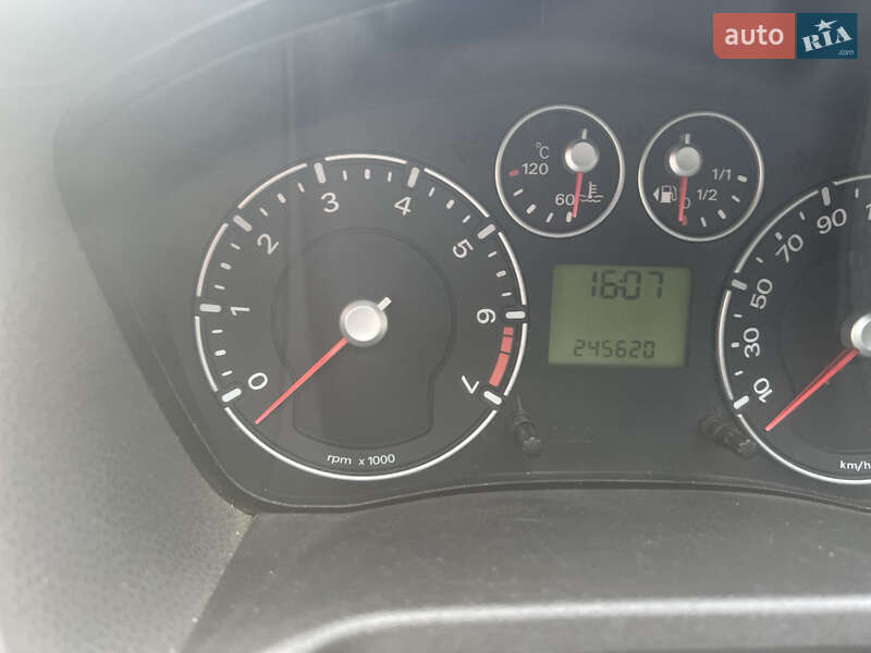 Хетчбек Ford Fiesta 2006 в Хмельницькому