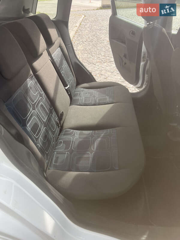 Хетчбек Ford Fiesta 2006 в Хмельницькому