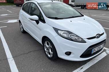Хэтчбек Ford Fiesta 2011 в Пустомытах