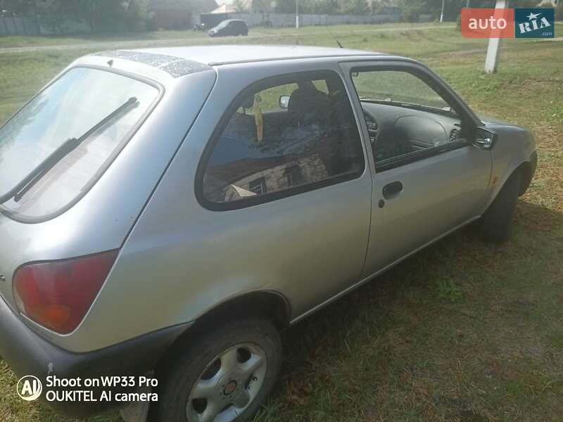 Хэтчбек Ford Fiesta 1997 в Валках