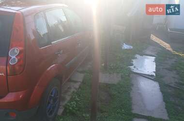 Хэтчбек Ford Fiesta 2007 в 