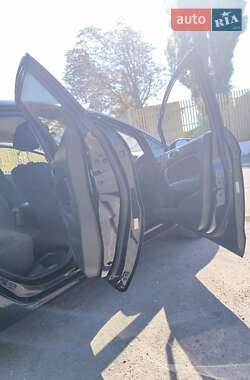 Седан Ford Fiesta 2015 в 