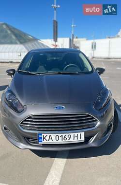 Седан Ford Fiesta 2019 в 