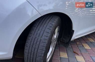 Хэтчбек Ford Fiesta 2013 в 