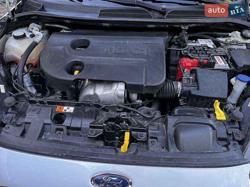 Хэтчбек Ford Fiesta 2013 в Калуше