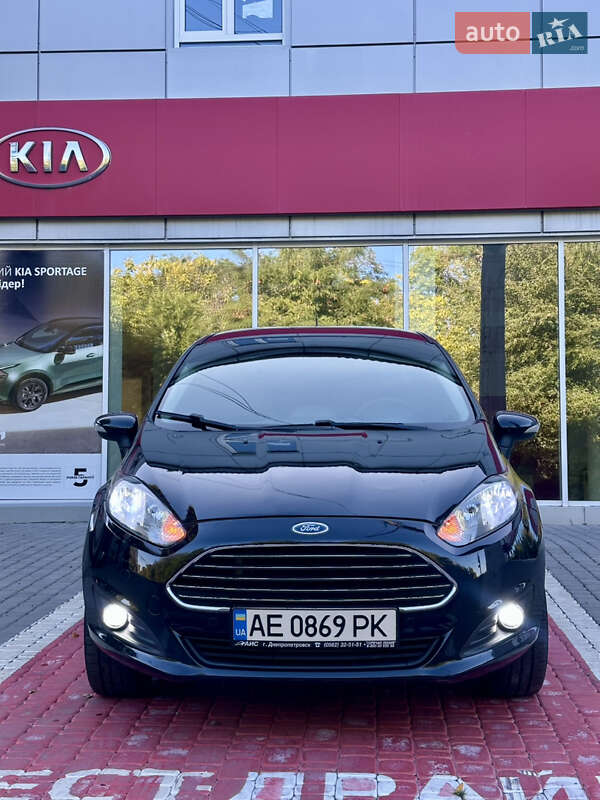 Седан Ford Fiesta 2013 в Запорожье