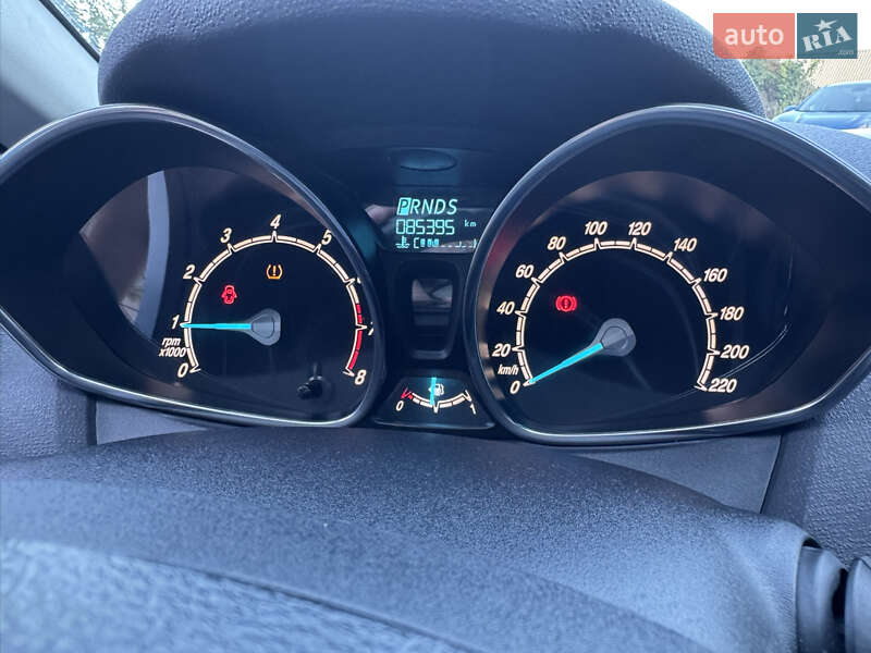 Хэтчбек Ford Fiesta 2014 в Борисполе