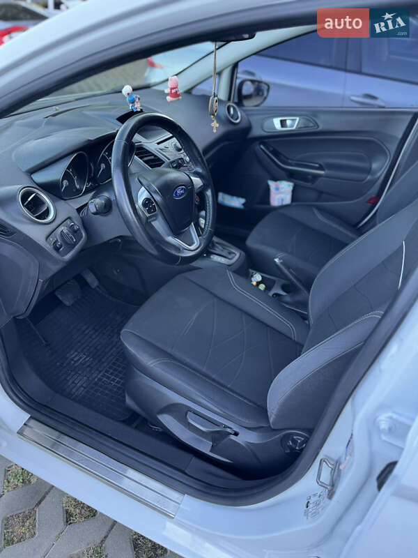 Хэтчбек Ford Fiesta 2014 в Борисполе