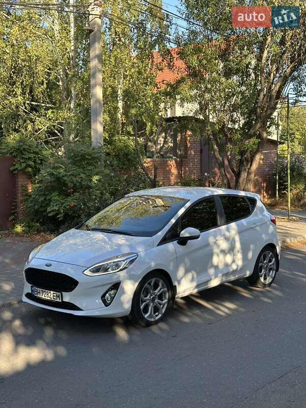 Хэтчбек Ford Fiesta 2018 в Одессе