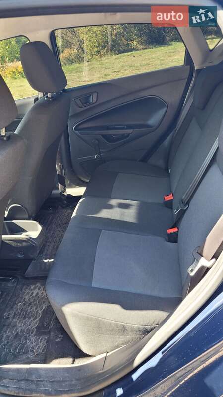 Хетчбек Ford Fiesta 2013 в Шостці