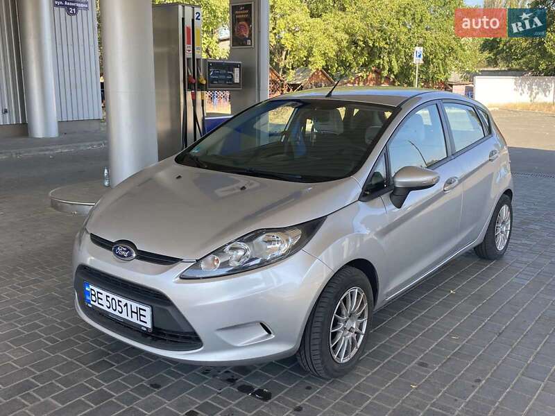 Хэтчбек Ford Fiesta 2012 в Николаеве