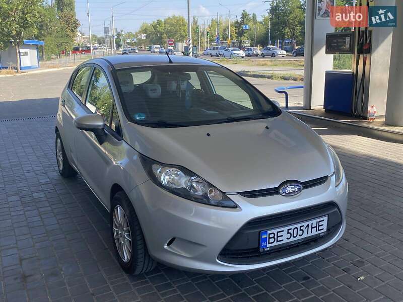 Хэтчбек Ford Fiesta 2012 в Николаеве