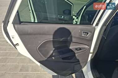 Хэтчбек Ford Fiesta 2013 в 