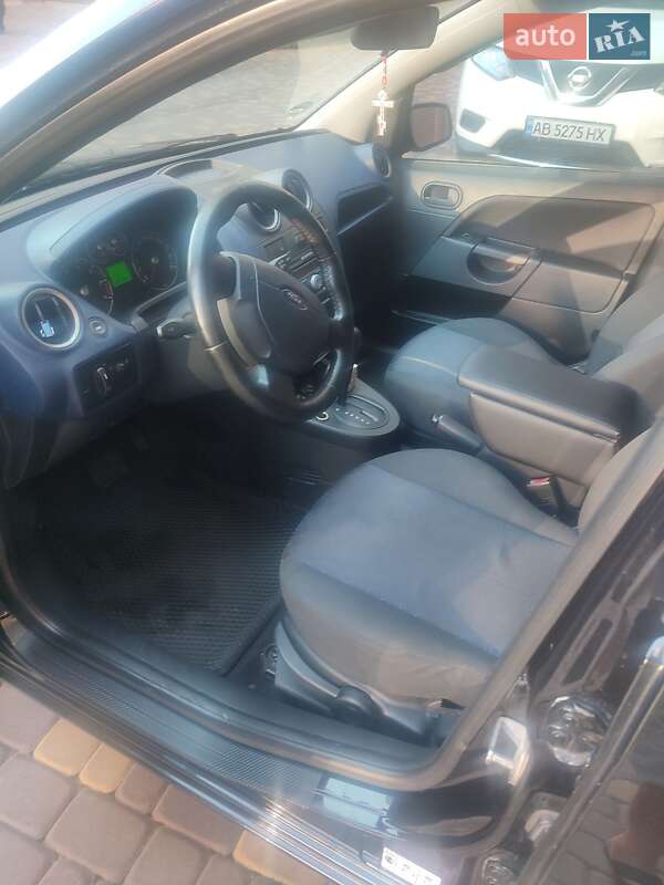 Хэтчбек Ford Fiesta 2007 в Виннице