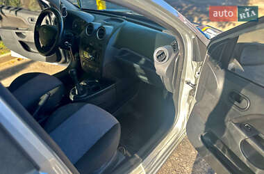 Хэтчбек Ford Fiesta 2008 в 
