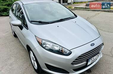 Седан Ford Fiesta 2017 в 