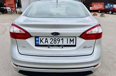 Седан Ford Fiesta 2017 в 