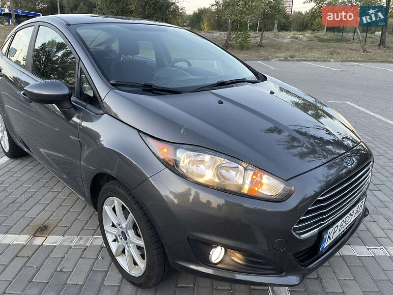 Седан Ford Fiesta 2019 в Запорожье