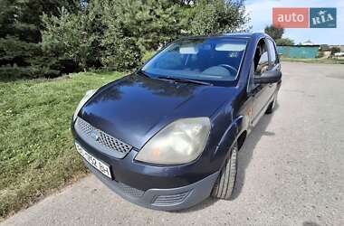 Хэтчбек Ford Fiesta 2007 в Городке