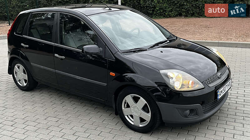 Хэтчбек Ford Fiesta 2007 в Житомире