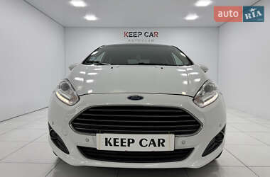 Хэтчбек Ford Fiesta 2018 в 