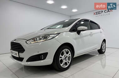 Хэтчбек Ford Fiesta 2018 в 