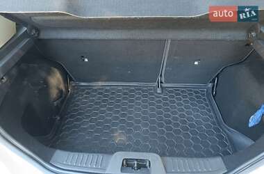 Хетчбек Ford Fiesta 2014 в 