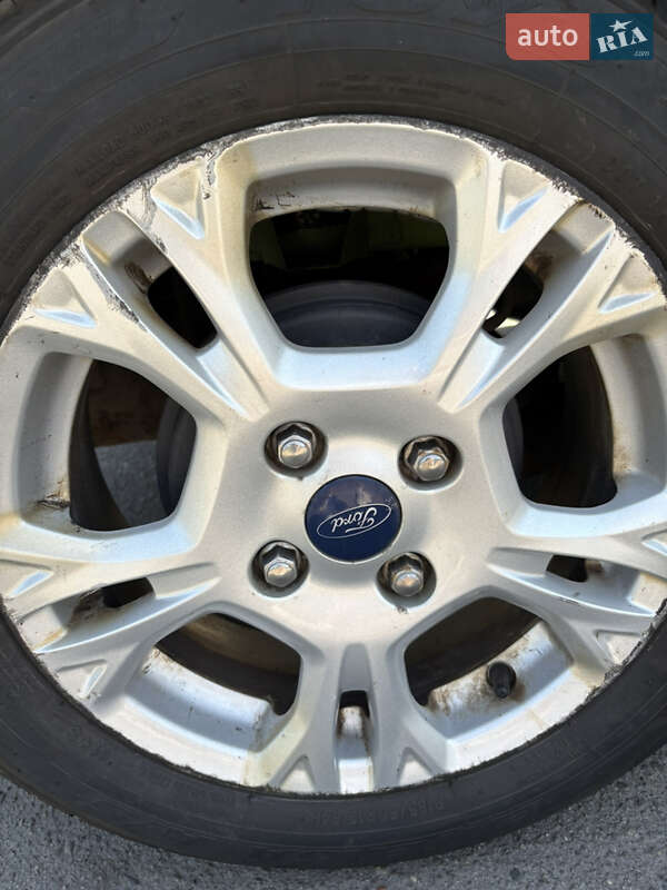 Хэтчбек Ford Fiesta 2014 в Львове