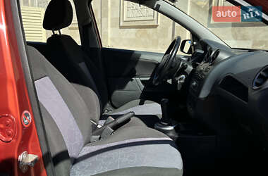 Хэтчбек Ford Fiesta 2007 в 
