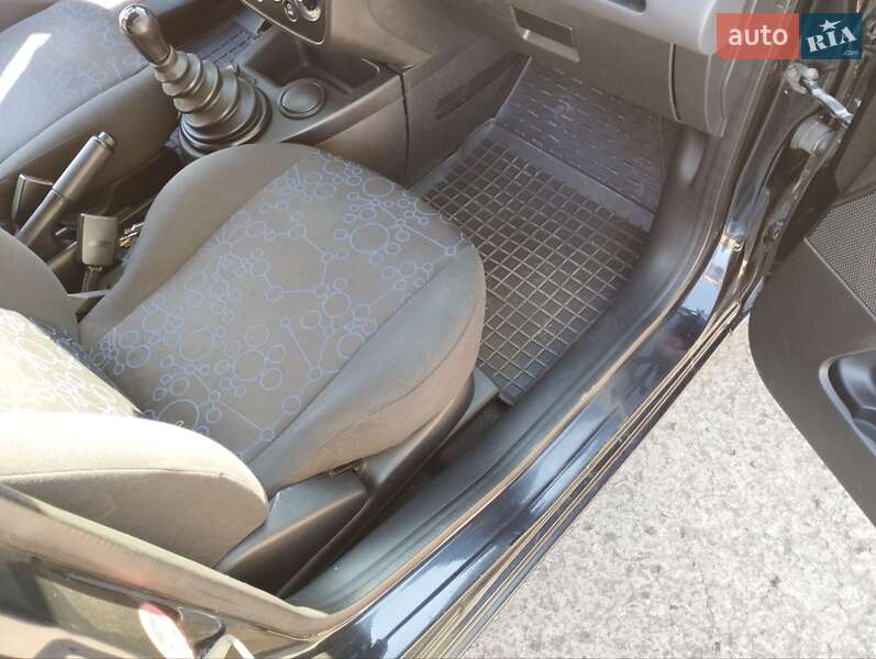 Хэтчбек Ford Fiesta 2008 в Белгороде-Днестровском