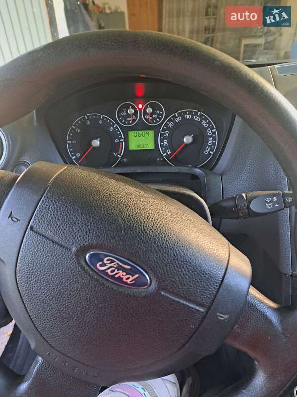 Хэтчбек Ford Fiesta 2007 в Ужгороде