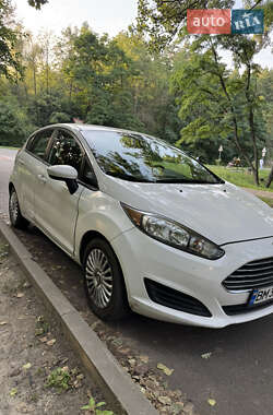 Хэтчбек Ford Fiesta 2014 в Обухове