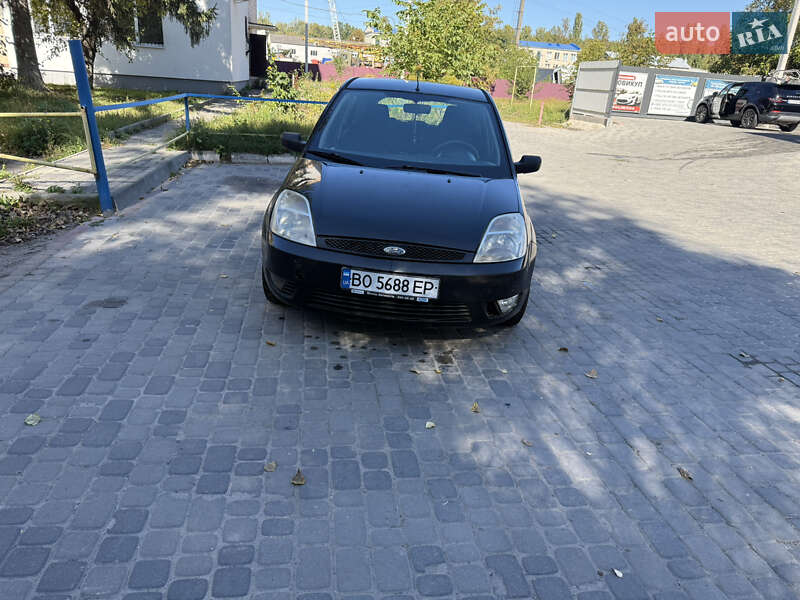 Хэтчбек Ford Fiesta 2005 в Тернополе