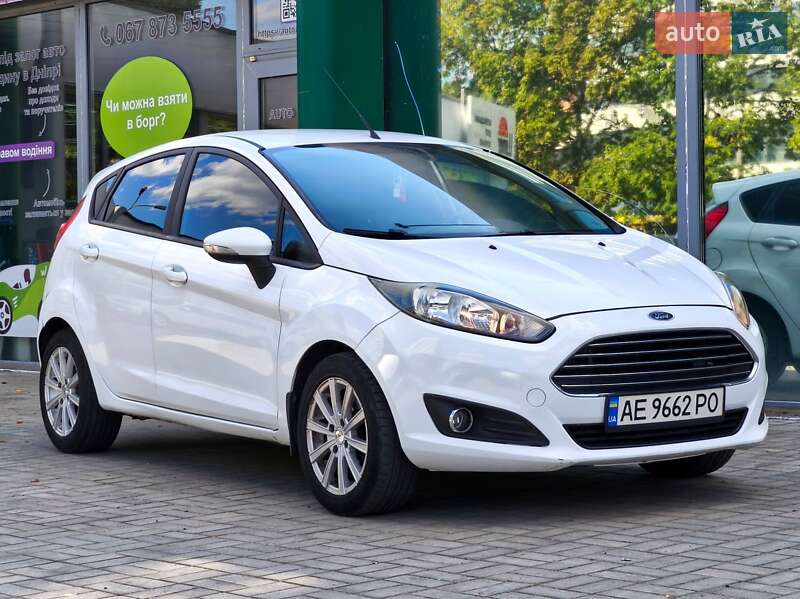 Хэтчбек Ford Fiesta 2013 в Днепре