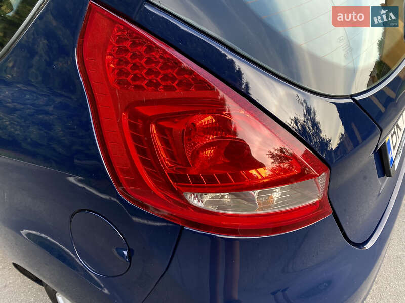 Хэтчбек Ford Fiesta 2012 в Ровно фото 10 Хэтчбек Ford Fiesta 2012 в Ровно