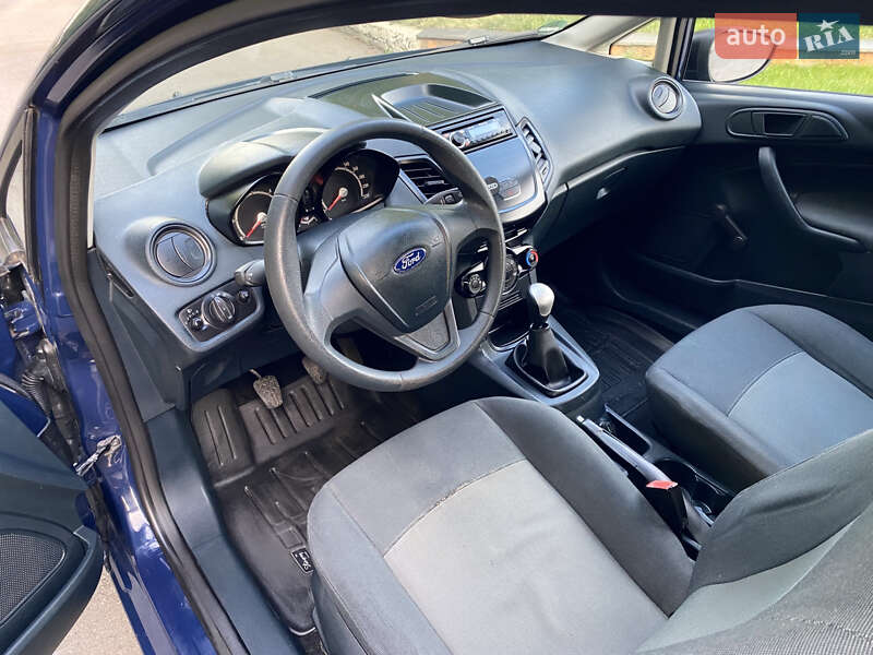 Хэтчбек Ford Fiesta 2012 в Ровно фото 15 Хэтчбек Ford Fiesta 2012 в Ровно