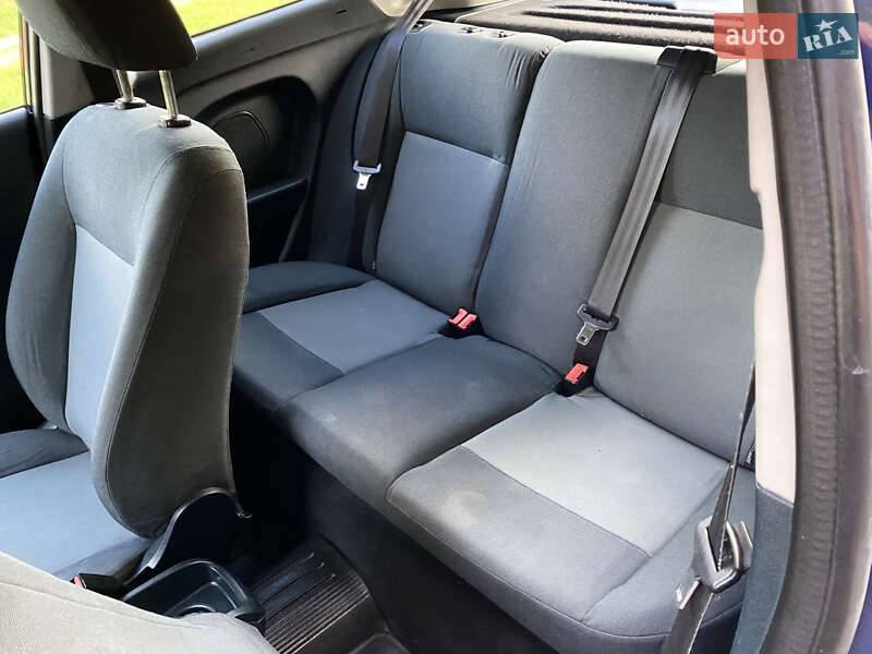 Хэтчбек Ford Fiesta 2012 в Ровно фото 23 Хэтчбек Ford Fiesta 2012 в Ровно