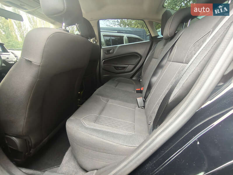 Седан Ford Fiesta 2019 в Киеве