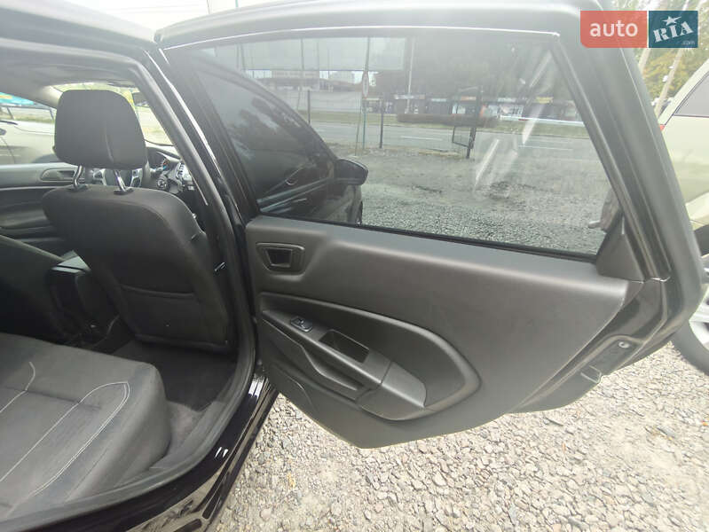 Седан Ford Fiesta 2019 в Киеве