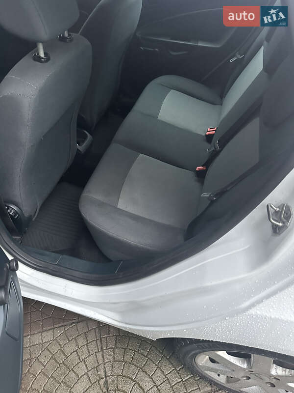 Хэтчбек Ford Fiesta 2009 в Львове