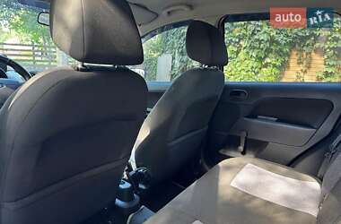 Хэтчбек Ford Fiesta 2008 в 