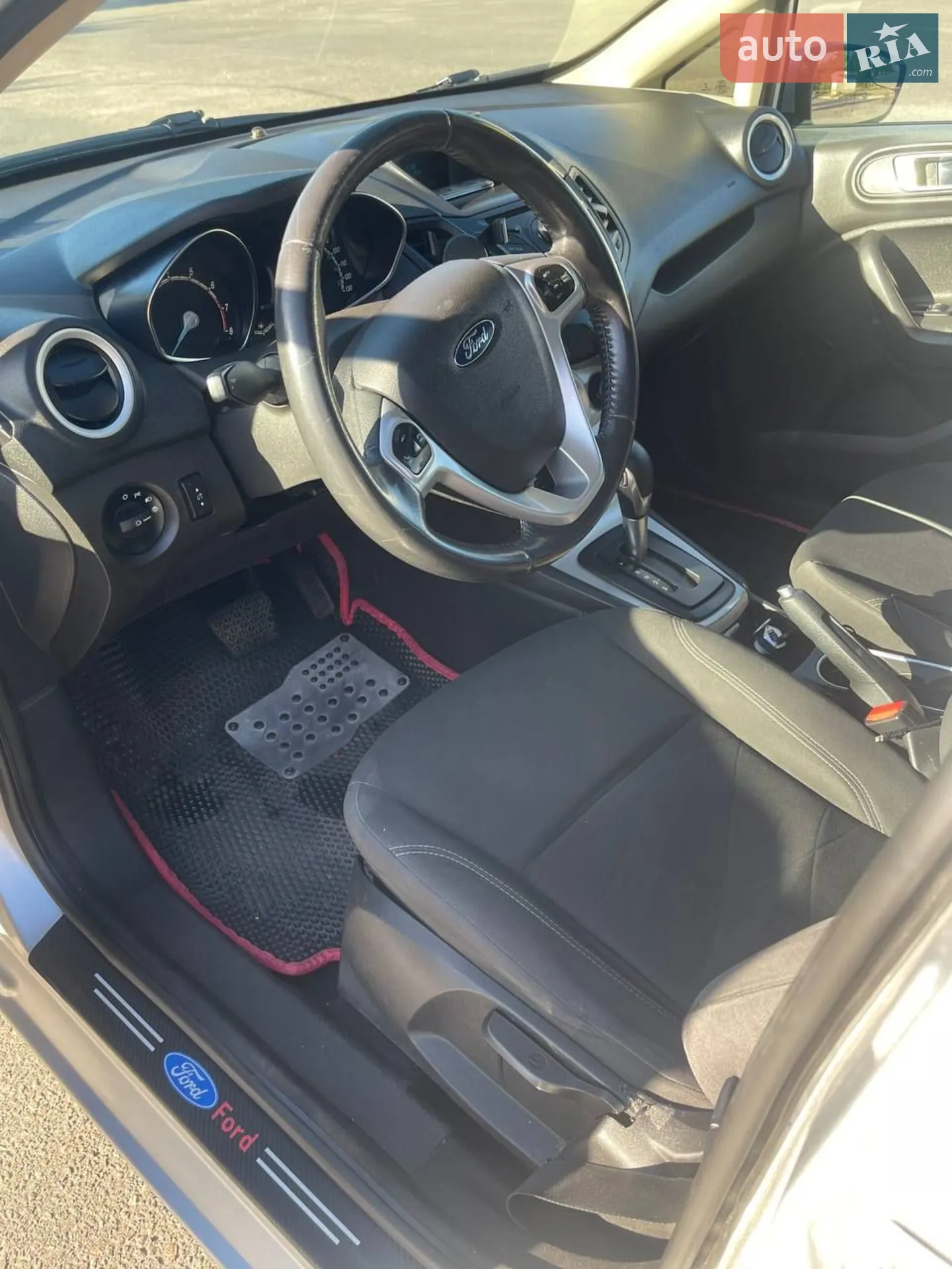 2014 Ford Fiesta - мініатюра 2