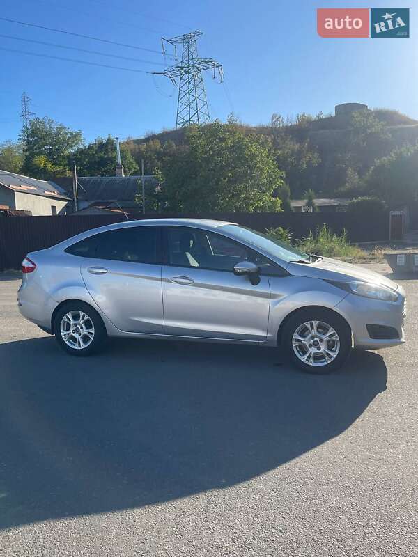 Седан Ford Fiesta 2014 в Одессе