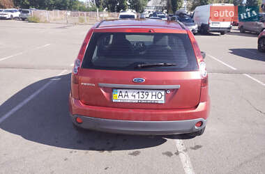 Хэтчбек Ford Fiesta 2007 в 