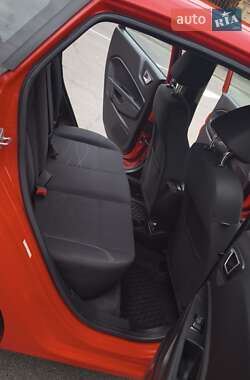 Хэтчбек Ford Fiesta 2014 в 
