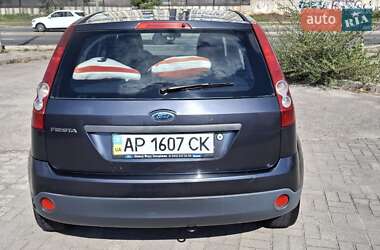 Хэтчбек Ford Fiesta 2008 в 